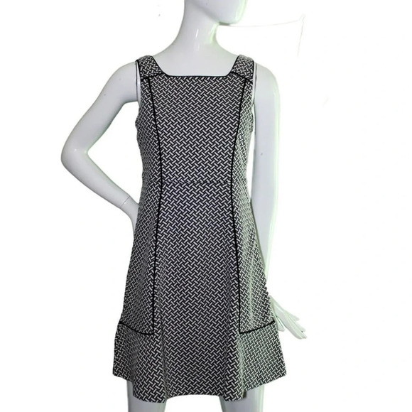 Lands’ End Women’s Dress Size 6T White Black Sleeveless A-Line Jacquard Flounce - Picture 15 of 16